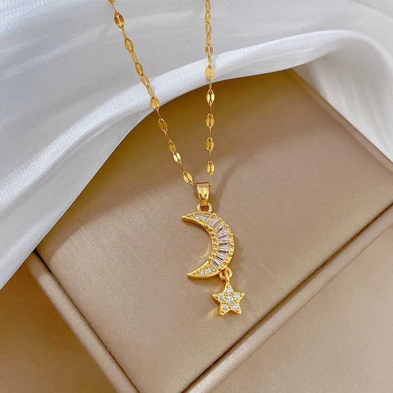 COLLAR LUNA Y ESTRELLA