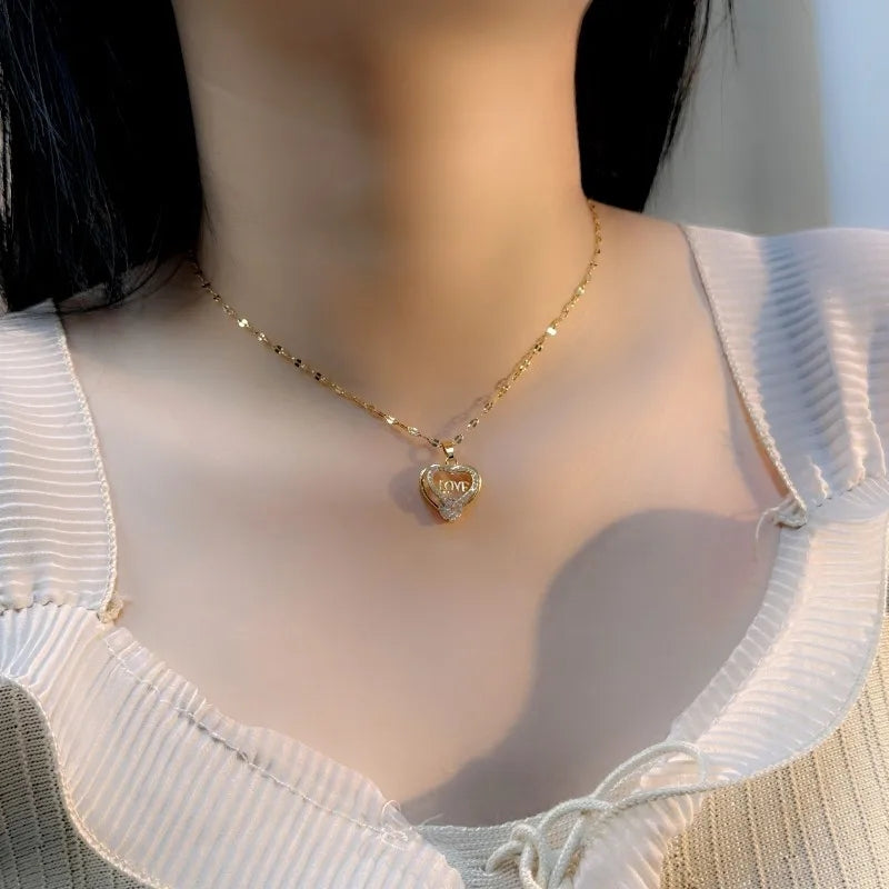 COLLAR LOVE