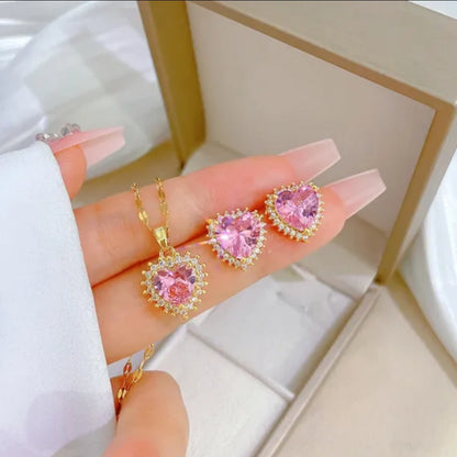COLLAR CORAZON ROSADO